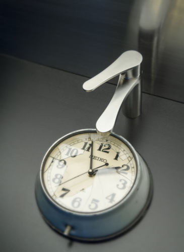 O"CLOCK  GREEN